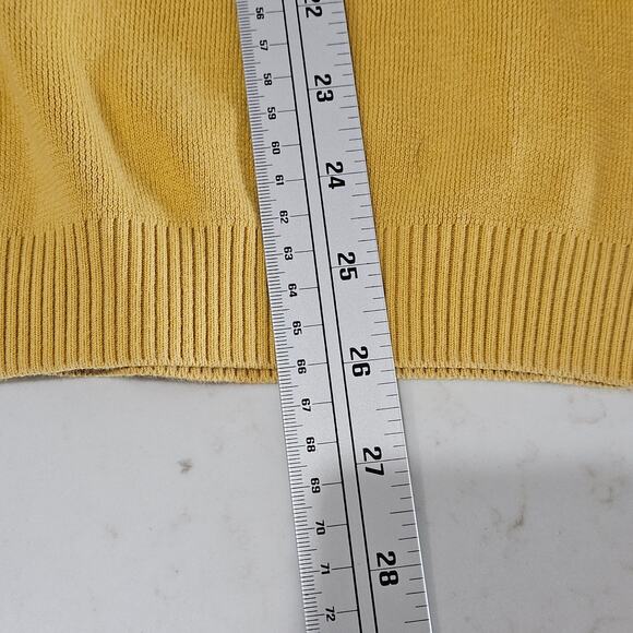 Men's/Women's V Neck Sweater by Tommy Bahama, Size Med. - Picture 6 of 8